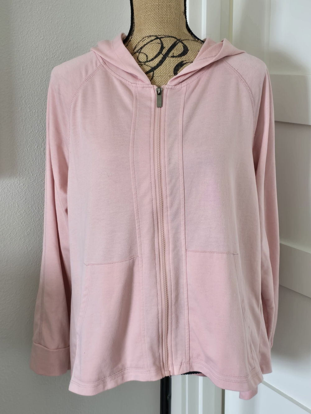 Diane Gilman DG2 Pink Zip-Up Flutter-back Hoodie. Size Large